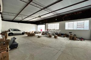 Depósito para alugar com 100m², 1 vaga no bairro Jardim Carvalho em Porto Alegre - Foto 3