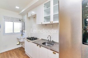 Apartamento para alugar com 68m², 3 dormitórios, 1 vaga no bairro Cristo Redentor em Porto Alegre - Foto 3