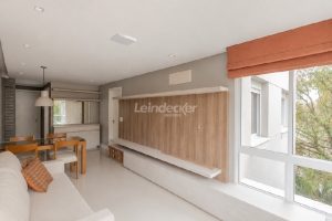 Apartamento para alugar com 72m², 2 dormitórios, 2 vagas no bairro Auxiliadora em Porto Alegre - Foto 5