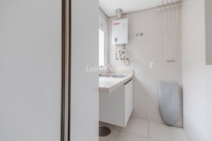 Apartamento para alugar com 72m², 2 dormitórios, 2 vagas no bairro Auxiliadora em Porto Alegre - Foto 10