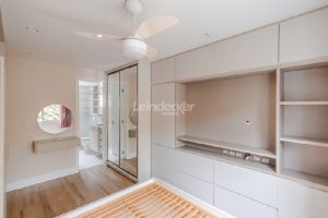 Apartamento para alugar com 72m², 2 dormitórios, 2 vagas no bairro Auxiliadora em Porto Alegre - Foto 14