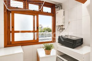 Apartamento para alugar com 230m², 3 dormitórios, 2 vagas no bairro Higienópolis em Porto Alegre - Foto 21