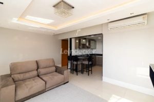 Apartamento para alugar com 93m², 2 dormitórios, 3 vagas no bairro Jardim Europa em Porto Alegre - Foto 4