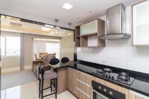 Apartamento para alugar com 93m², 2 dormitórios, 3 vagas no bairro Jardim Europa em Porto Alegre - Foto 8