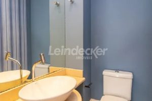 Apartamento para alugar com 93m², 2 dormitórios, 3 vagas no bairro Jardim Europa em Porto Alegre - Foto 21