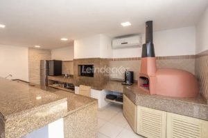 Apartamento para alugar com 93m², 2 dormitórios, 3 vagas no bairro Jardim Europa em Porto Alegre - Foto 40