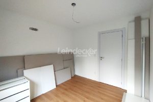 Apartamento para alugar com 154m², 3 dormitórios, 2 vagas no bairro Três Figueiras em Porto Alegre - Foto 15