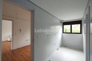 Apartamento para alugar com 154m², 3 dormitórios, 2 vagas no bairro Três Figueiras em Porto Alegre - Foto 24
