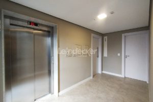 Apartamento para alugar com 154m², 3 dormitórios, 2 vagas no bairro Três Figueiras em Porto Alegre - Foto 27