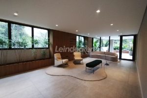 Apartamento para alugar com 154m², 3 dormitórios, 2 vagas no bairro Três Figueiras em Porto Alegre - Foto 29
