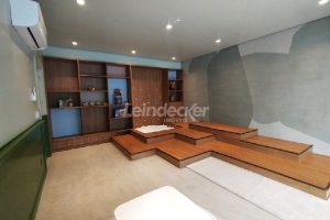Apartamento para alugar com 154m², 3 dormitórios, 2 vagas no bairro Três Figueiras em Porto Alegre - Foto 36