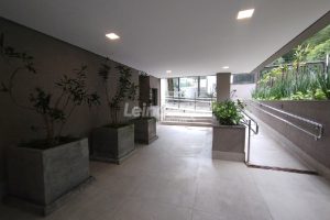 Apartamento para alugar com 154m², 3 dormitórios, 2 vagas no bairro Três Figueiras em Porto Alegre - Foto 43
