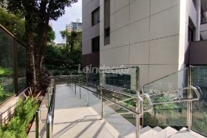 Apartamento para alugar com 154m², 3 dormitórios, 2 vagas no bairro Três Figueiras em Porto Alegre - Foto 50