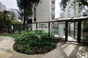 Apartamento para alugar com 154m², 3 dormitórios, 2 vagas no bairro Três Figueiras em Porto Alegre - Foto 52