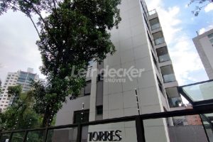 Apartamento para alugar com 154m², 3 dormitórios, 2 vagas no bairro Três Figueiras em Porto Alegre - Foto 53