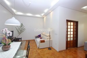Apartamento à venda com 132m², 3 dormitórios, 2 vagas no bairro Rio Branco em Porto Alegre - Foto 1
