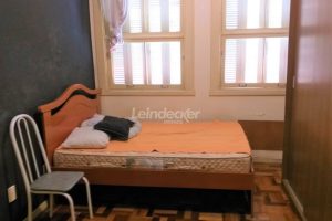 Apartamento à venda com 86m², 2 dormitórios no bairro Partenon em Porto Alegre - Foto 2