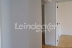 Apartamento à venda com 112m², 3 dormitórios no bairro Centro Histórico em Porto Alegre - Foto 15