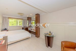 Casa em Condomínio à venda com 520m², 4 dormitórios, 4 suítes, 3 vagas no bairro Três Figueiras em Porto Alegre - Foto 17