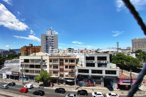 Apartamento à venda com 135m², 3 dormitórios, 1 suíte no bairro Rio Branco em Porto Alegre - Foto 4