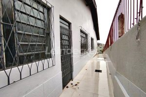 Casa à venda com 300m², 6 dormitórios, 2 suítes, 2 vagas no bairro Tristeza em Porto Alegre - Foto 14