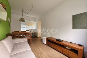 Apartamento à venda com 41m², 1 dormitório no bairro Moinhos de Vento em Porto Alegre - Foto 2