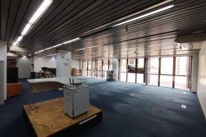 Salas/Conjuntos à venda com 389m² no bairro Centro Histórico em Porto Alegre - Foto 3