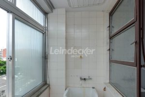 Apartamento à venda com 73m², 2 dormitórios no bairro Farroupilha em Porto Alegre - Foto 39