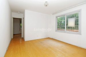 Apartamento à venda com 42m², 1 dormitório no bairro Azenha em Porto Alegre - Foto 1