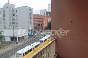 Apartamento à venda com 91m², 3 dormitórios, 1 vaga no bairro Rio Branco em Porto Alegre - Foto 3