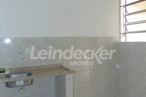 Apartamento à venda com 91m², 3 dormitórios, 1 vaga no bairro Rio Branco em Porto Alegre - Foto 4