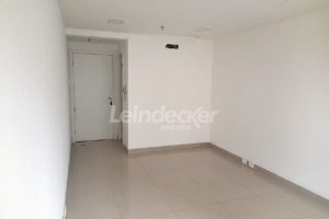 Salas/Conjuntos à venda com 27m², 1 vaga no bairro São Sebastião em Porto Alegre - Foto 2