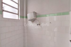 Apartamento à venda com 75m², 2 dormitórios, 1 vaga no bairro Santana em Porto Alegre - Foto 7