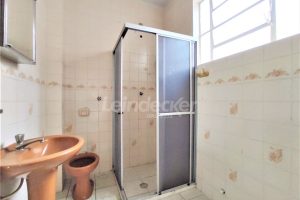 Apartamento à venda com 75m², 2 dormitórios, 1 vaga no bairro Santana em Porto Alegre - Foto 8
