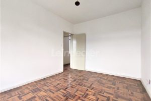 Apartamento à venda com 75m², 2 dormitórios, 1 vaga no bairro Santana em Porto Alegre - Foto 12