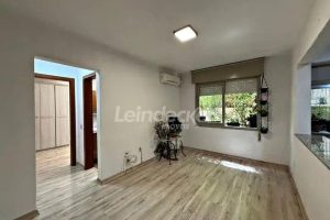 Apartamento à venda com 41m², 1 dormitório no bairro Jardim do Salso em Porto Alegre - Foto 1