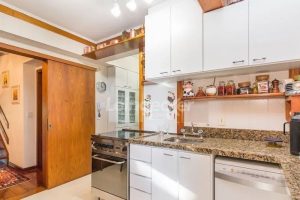 Cobertura à venda com 297m², 3 dormitórios, 2 suítes, 2 vagas no bairro Auxiliadora em Porto Alegre - Foto 17