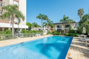 Apartamento à venda com 55m², 2 dormitórios, 1 vaga no bairro Partenon em Porto Alegre - Foto 2