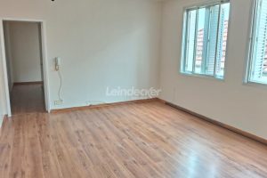 Apartamento à venda com 94m², 3 dormitórios no bairro Petrópolis em Porto Alegre - Foto 1