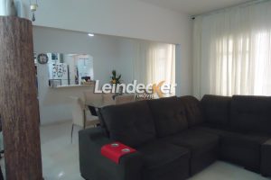 Apartamento à venda com 117m², 3 dormitórios no bairro Cidade Baixa em Porto Alegre - Foto 2