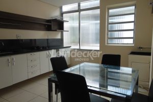 Apartamento à venda com 62m², 2 dormitórios no bairro Petrópolis em Porto Alegre - Foto 1