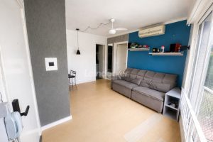 Apartamento à venda com 43m², 1 dormitório, 1 vaga no bairro Jardim do Salso em Porto Alegre - Foto 2