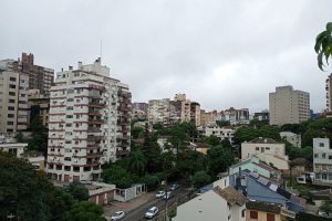 Cobertura à venda com 150m², 2 dormitórios, 1 vaga no bairro Higienópolis em Porto Alegre - Foto 16