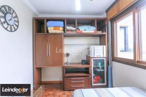 Apartamento à venda com 76m², 2 dormitórios, 1 suíte, 1 vaga no bairro Cristo Redentor em Porto Alegre - Foto 21
