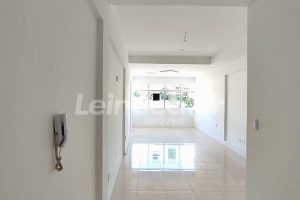 Salas/Conjuntos à venda com 40m² no bairro Floresta em Porto Alegre - Foto 3