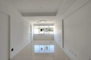 Salas/Conjuntos à venda com 40m² no bairro Floresta em Porto Alegre - Foto 4