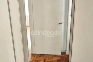 Apartamento à venda com 56m², 2 dormitórios no bairro Azenha em Porto Alegre - Foto 10
