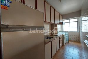 Apartamento à venda com 59m², 2 dormitórios no bairro Jardim do Salso em Porto Alegre - Foto 3