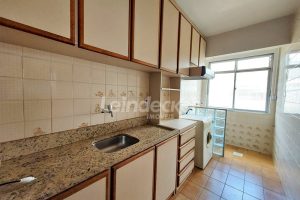Apartamento à venda com 59m², 2 dormitórios no bairro Jardim do Salso em Porto Alegre - Foto 4