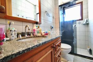 Cobertura à venda com 134m², 2 dormitórios, 2 vagas no bairro Jardim Botânico em Porto Alegre - Foto 12